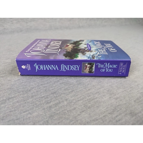 🍭 3/$10 JohannaLindsey:The Magic of You;Mallory-Anderson Families #4 (Paperback) - Picture 2 of 4